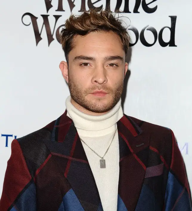 How tall is Ed Westwick?
